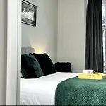 Luxury Flat With Free Parking Harrogate