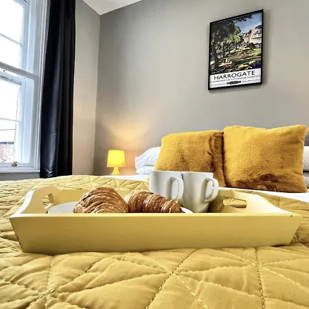 Luxury Flat With Free Parking