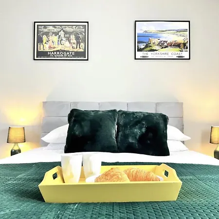 아파트 Luxury Flat With Free Parking 해러게이트