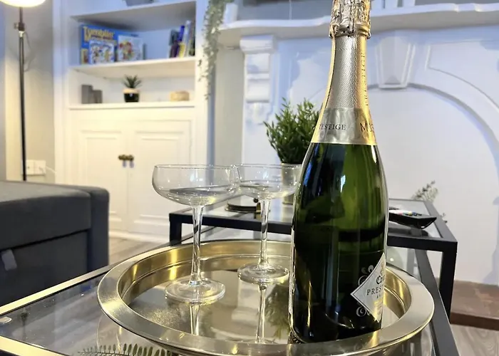 Apartman Luxury Flat With Free Parking