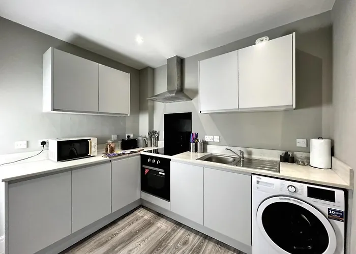 Luxury Flat With Free Parking